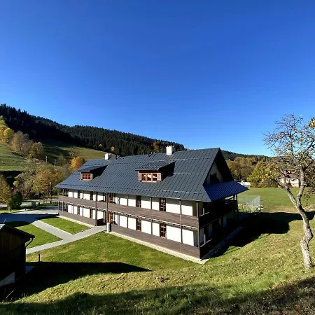 Apartament Polansky Dvur Velké Karlovice Zewnętrze zdjęcie